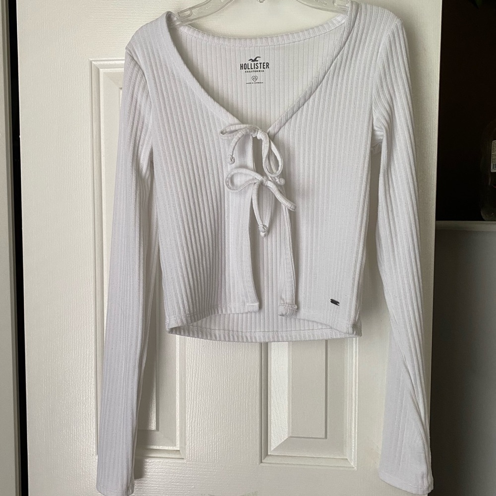 Hollister slim ribbed double tie-front top